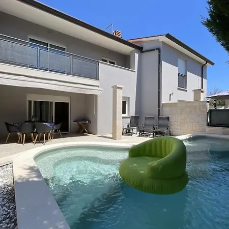 Monte Kope By Interhome Pula